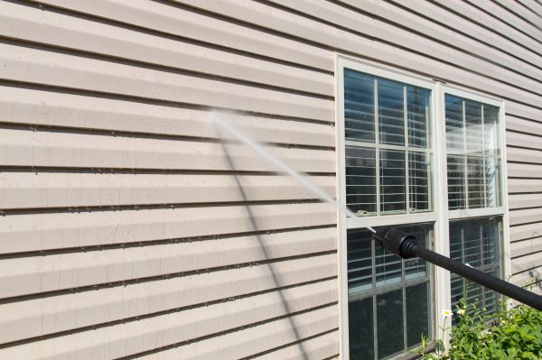 Pressure Washing in Peoria