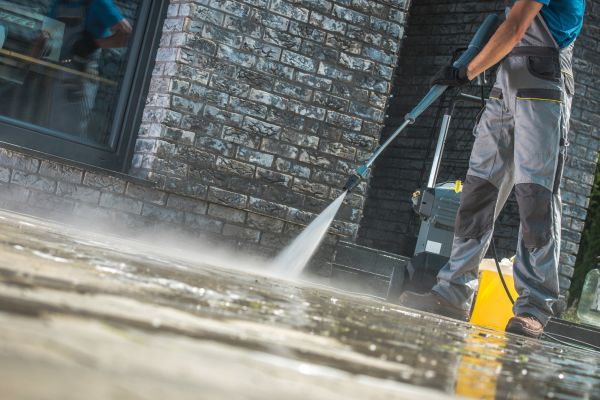 Power Cleaning in Peoria