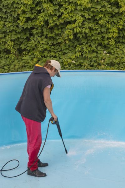 Pool Pressure Washing in Peoria